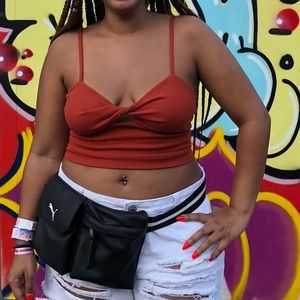 White shredded shorts